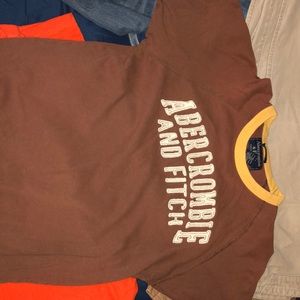 One size large Abercrombie and Fitch T shirt